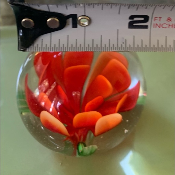 Art Glass “Vintage” Paperweight - Picture 6 of 7